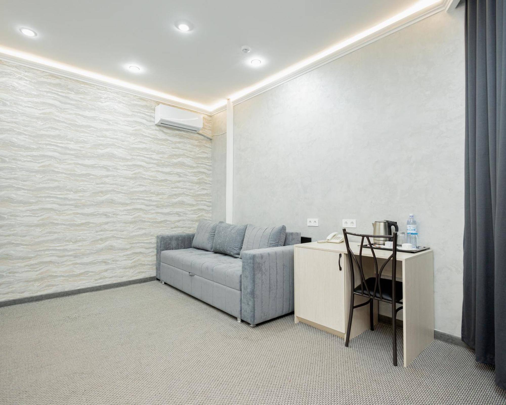"Rush Hotel" Astana Exterior foto